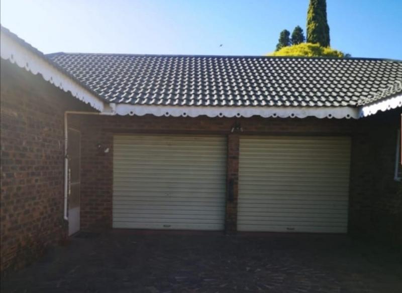 3 Bedroom Property for Sale in Sasolburg Ext 11 Free State